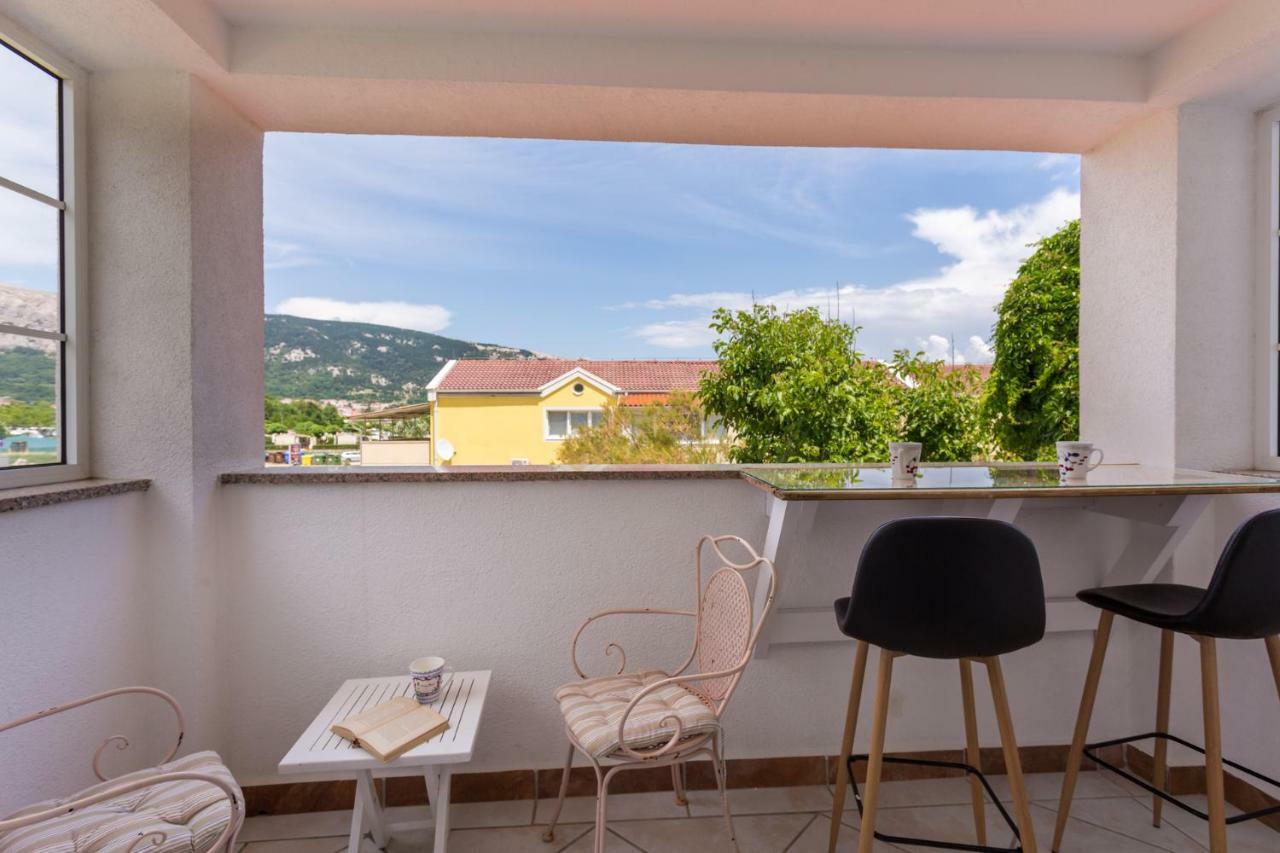 Apartments Villa Anna Baška Esterno foto