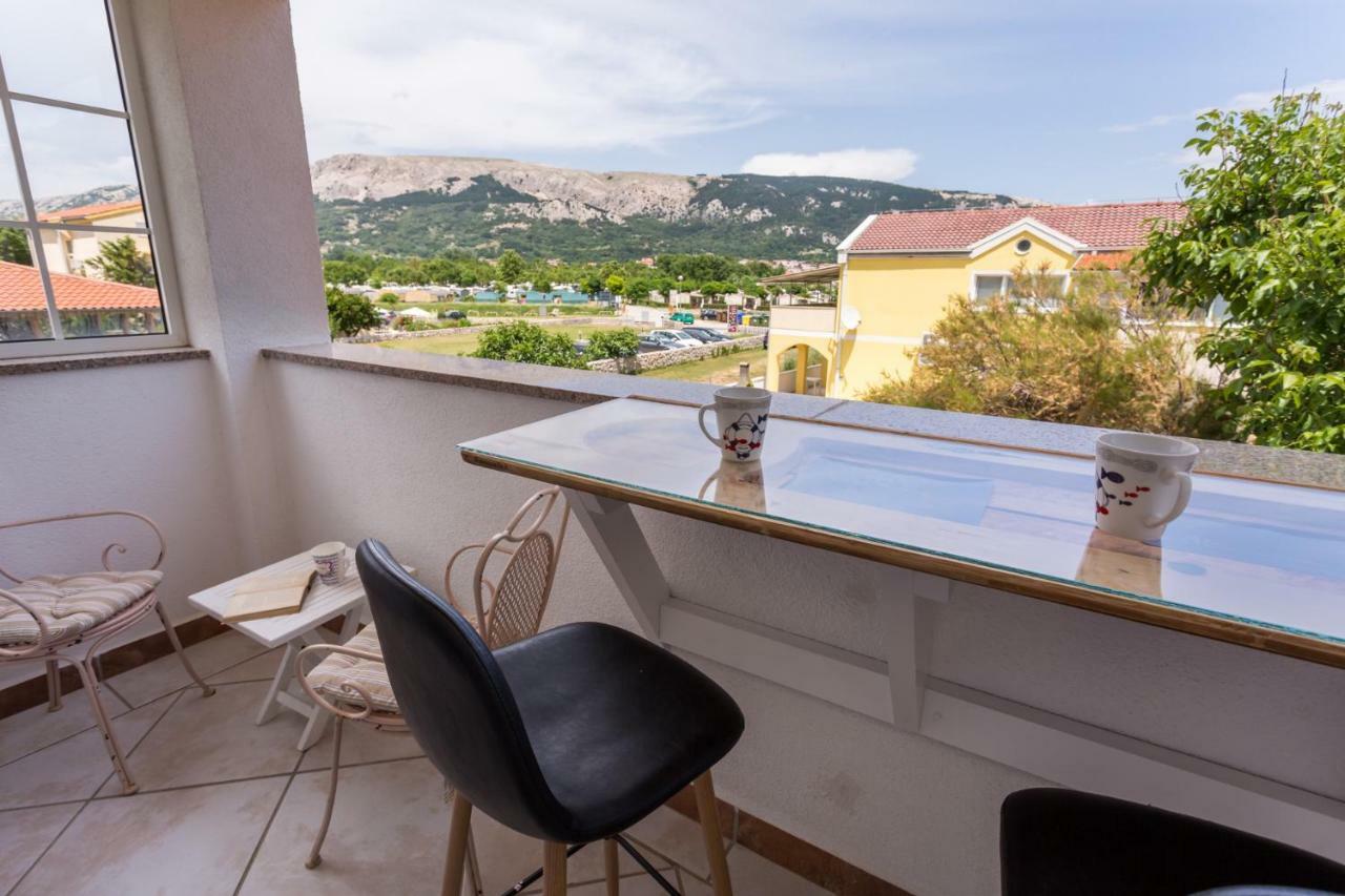 Apartments Villa Anna Baška Esterno foto
